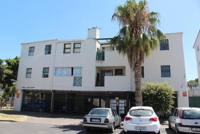 Complex For Rent in Oostersee, Parow