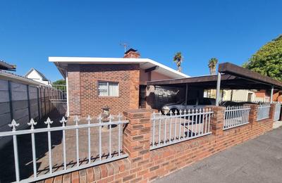 House For Sale in Townsend Estate, Goodwood