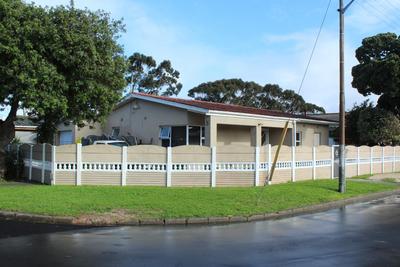 House For Sale in Parow Valley, Cape Town