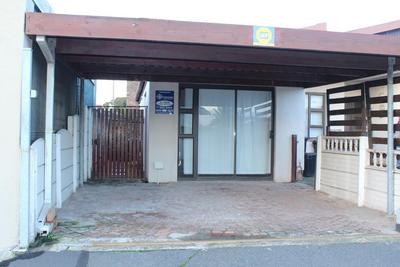 Apartment / Flat For Rent in Glenlily, Parow
