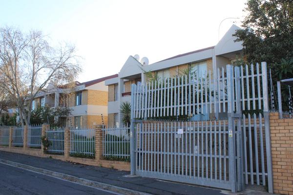 Apartment / Flat For Rent in Churchill Estate, Parow